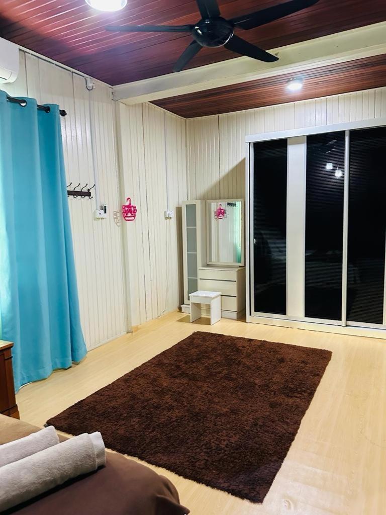 Kak Nor Villa Kuala Terengganu Buitenkant foto