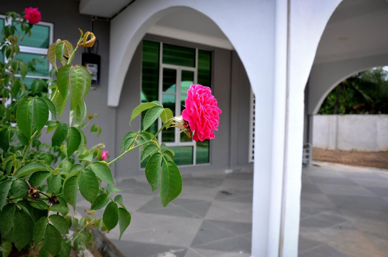Kak Nor Villa Kuala Terengganu Buitenkant foto